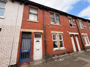 Laurel Street